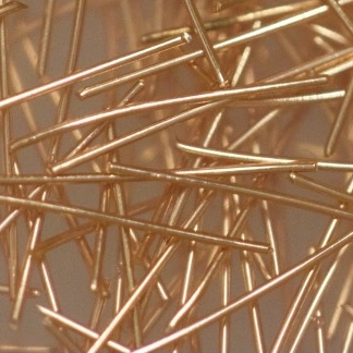Percolative network of conductive fibers